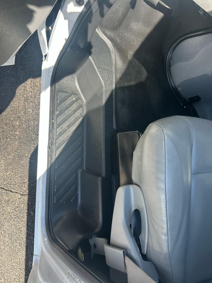 Ford E-Series Cutaway E-350 SRW 138" WB 2019