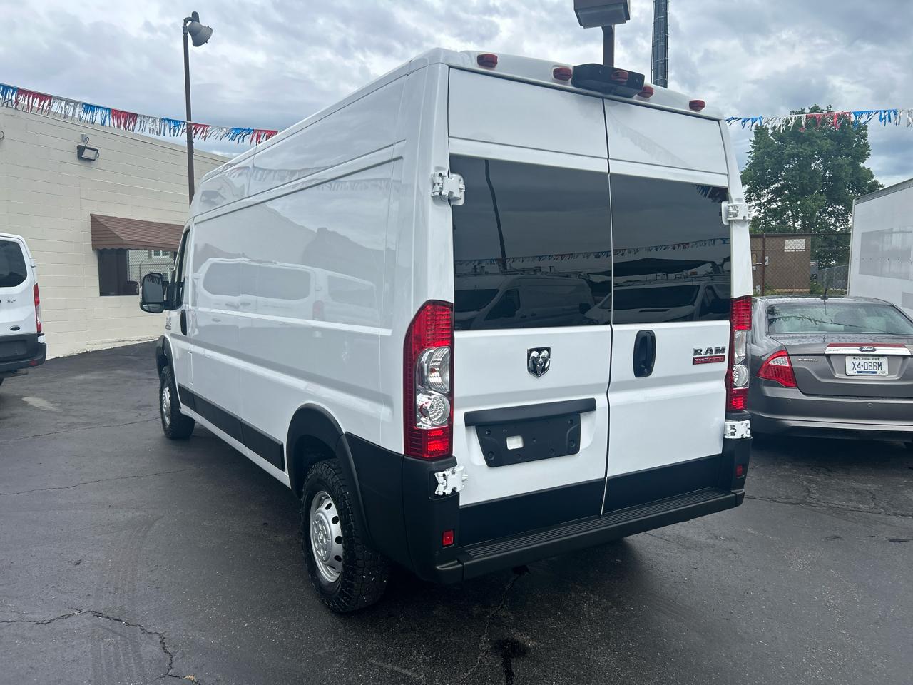 RAM ProMaster Cargo Van 2500 High Roof 136" WB 2023