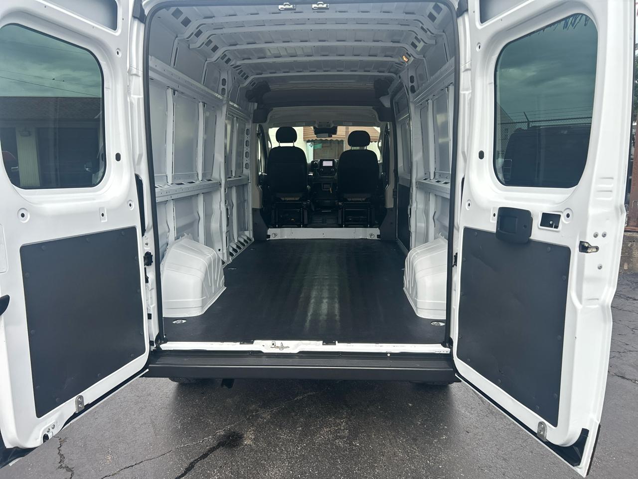 RAM ProMaster Cargo Van 2500 High Roof 136" WB 2023