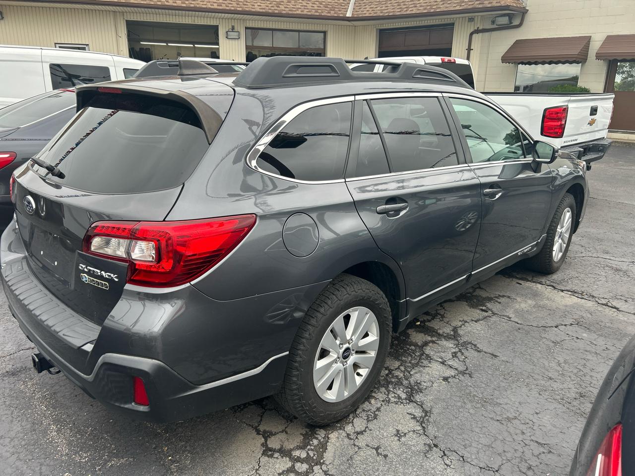 Subaru Outback 2.5i Premium 2018