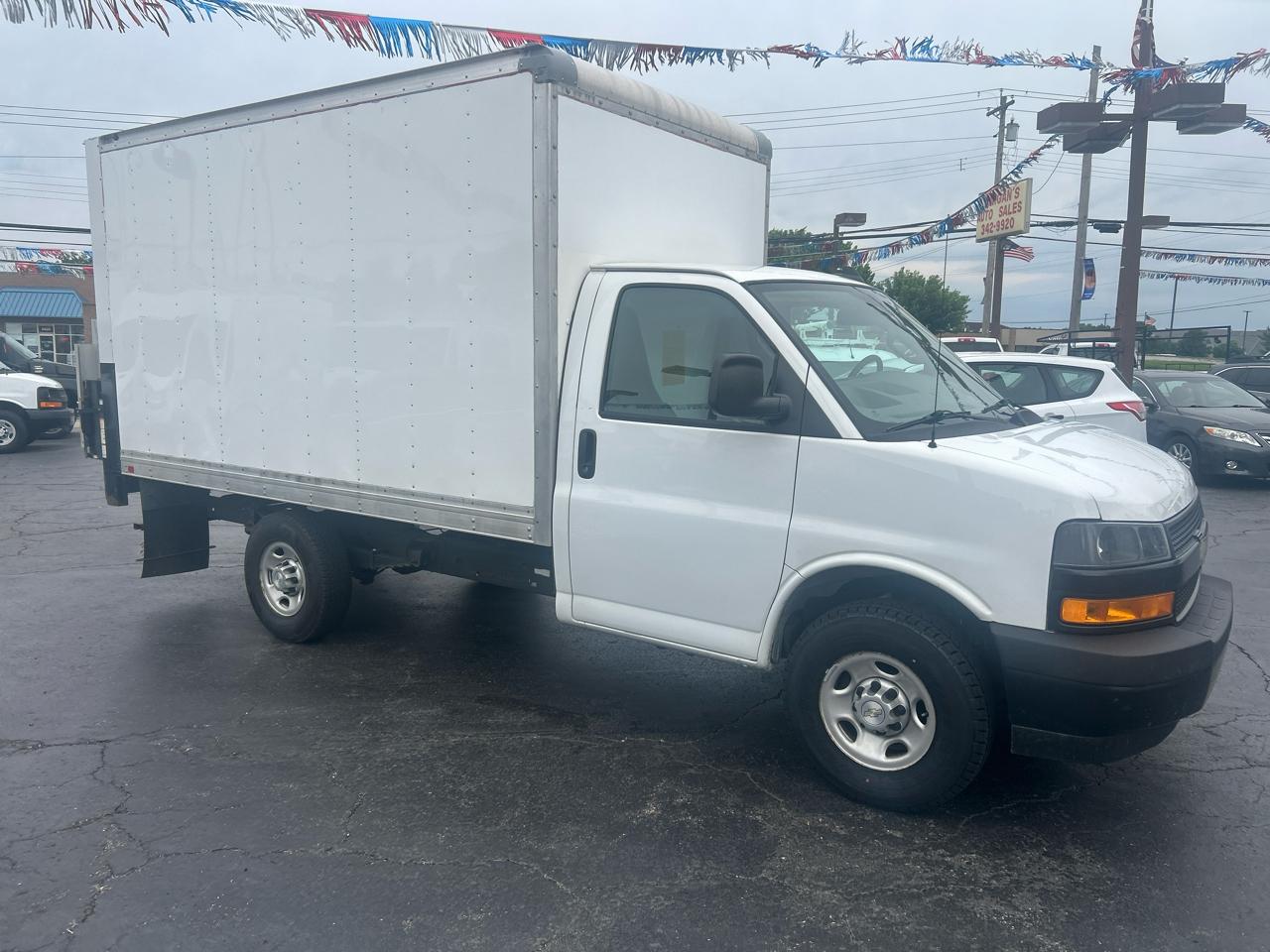Chevrolet Express Commercial Cutaway 3500 Van 139" 2021