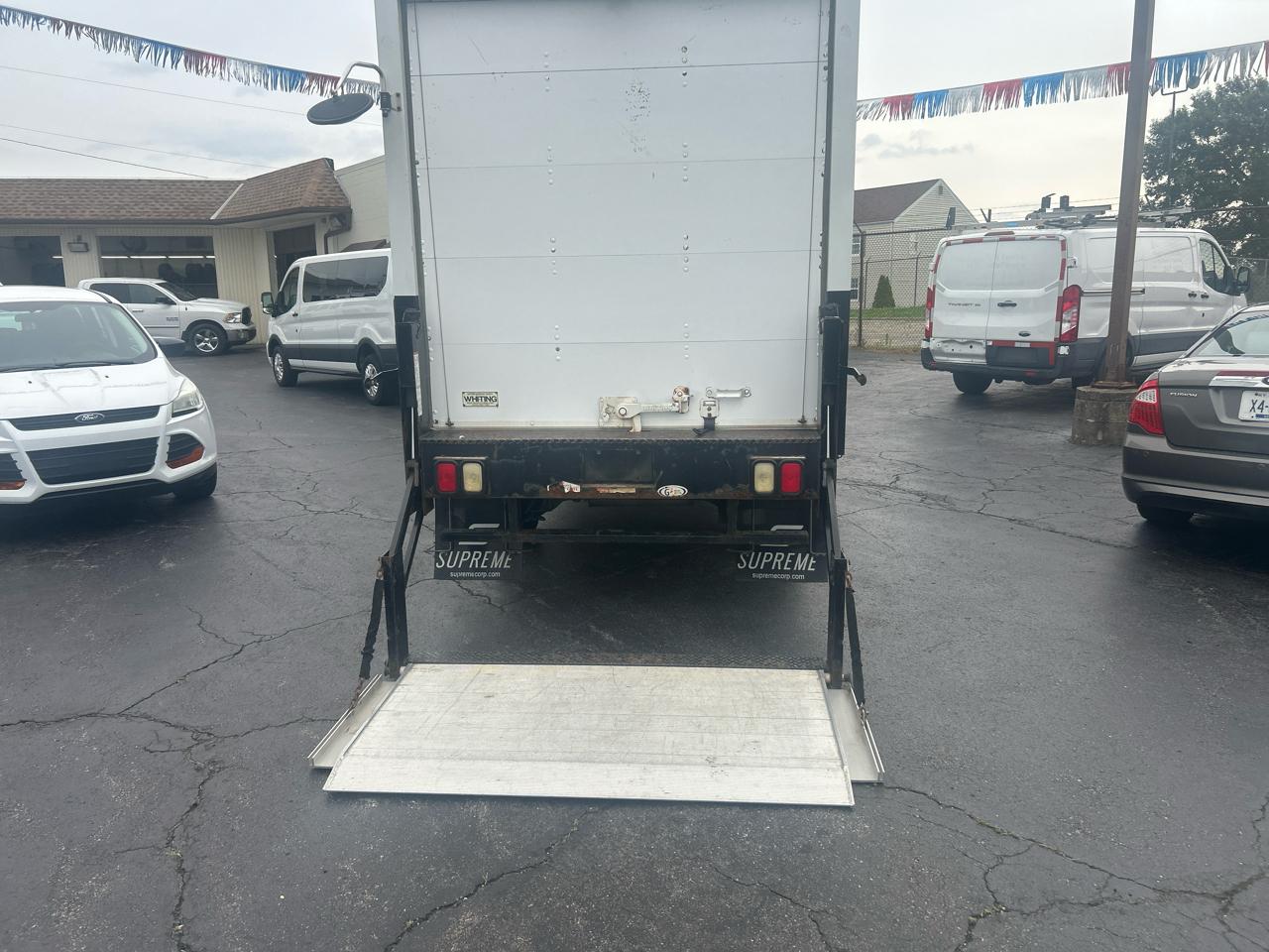 Chevrolet Express Commercial Cutaway 3500 Van 139" 2021