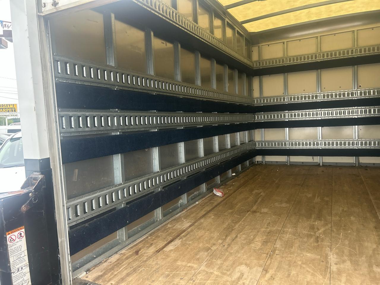 Chevrolet Express Commercial Cutaway 3500 Van 139" 2021