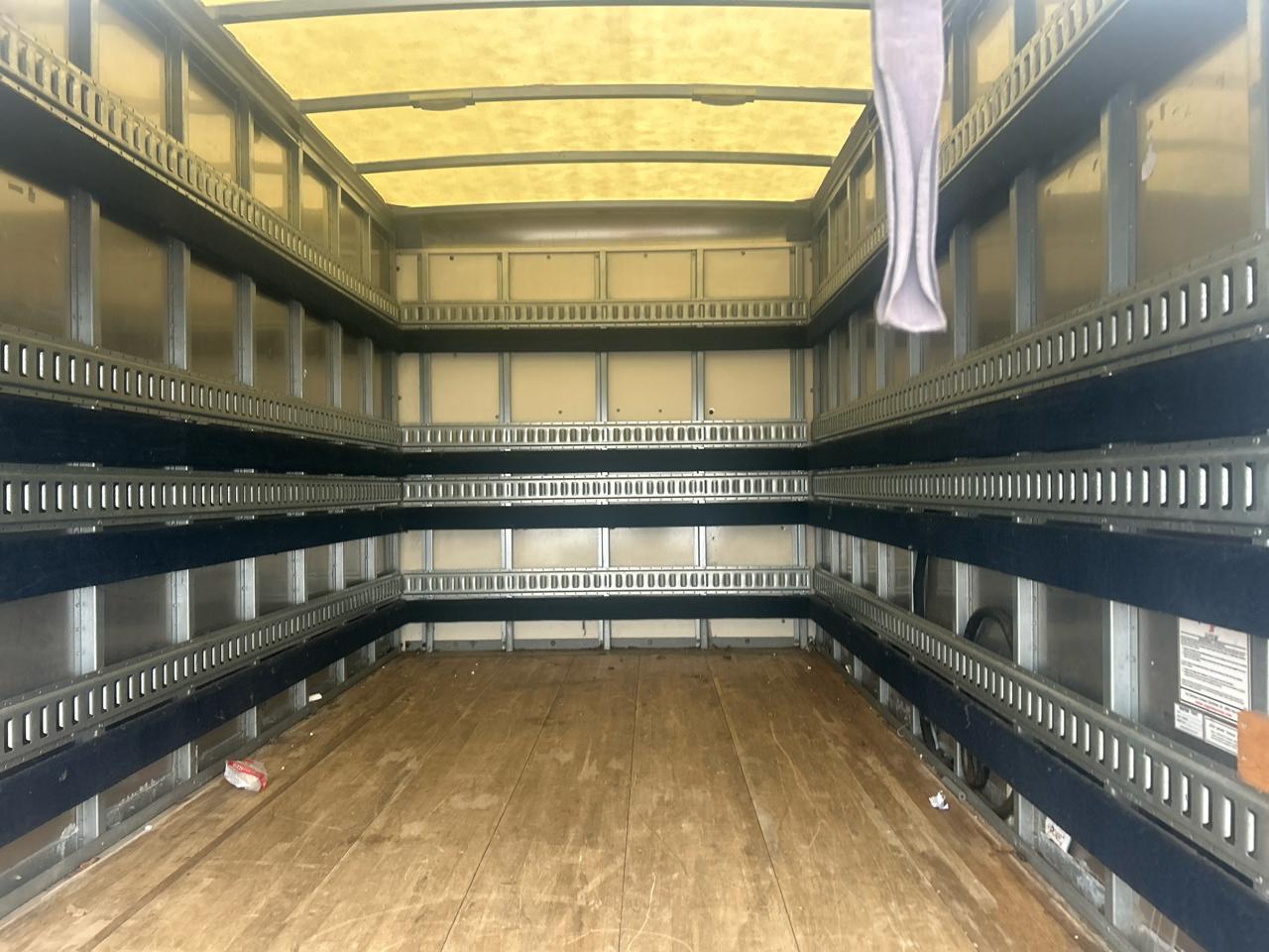 Chevrolet Express Commercial Cutaway 3500 Van 139" 2021