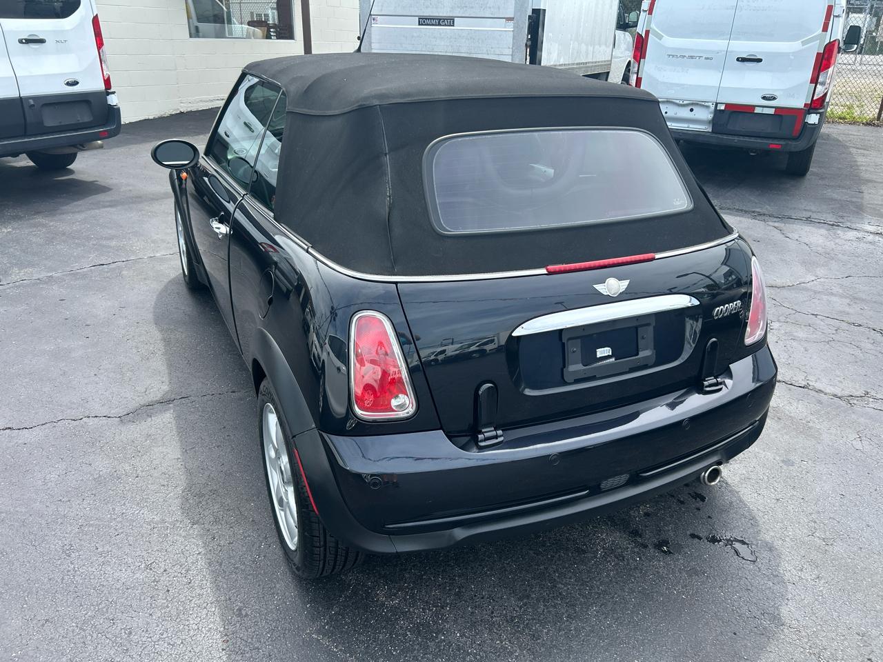 MINI Cooper Convertible 2dr 2008