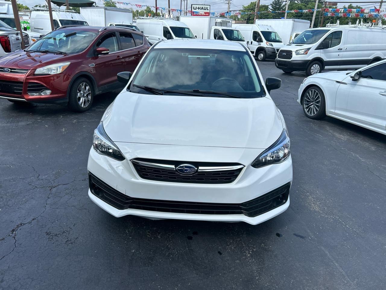 Subaru Impreza 4-door CVT 2022