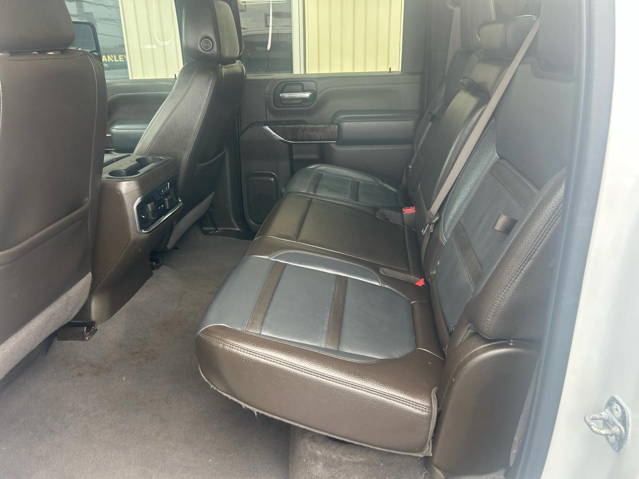 GMC Sierra 3500HD 4WD Crew Cab 172" Denali 2023