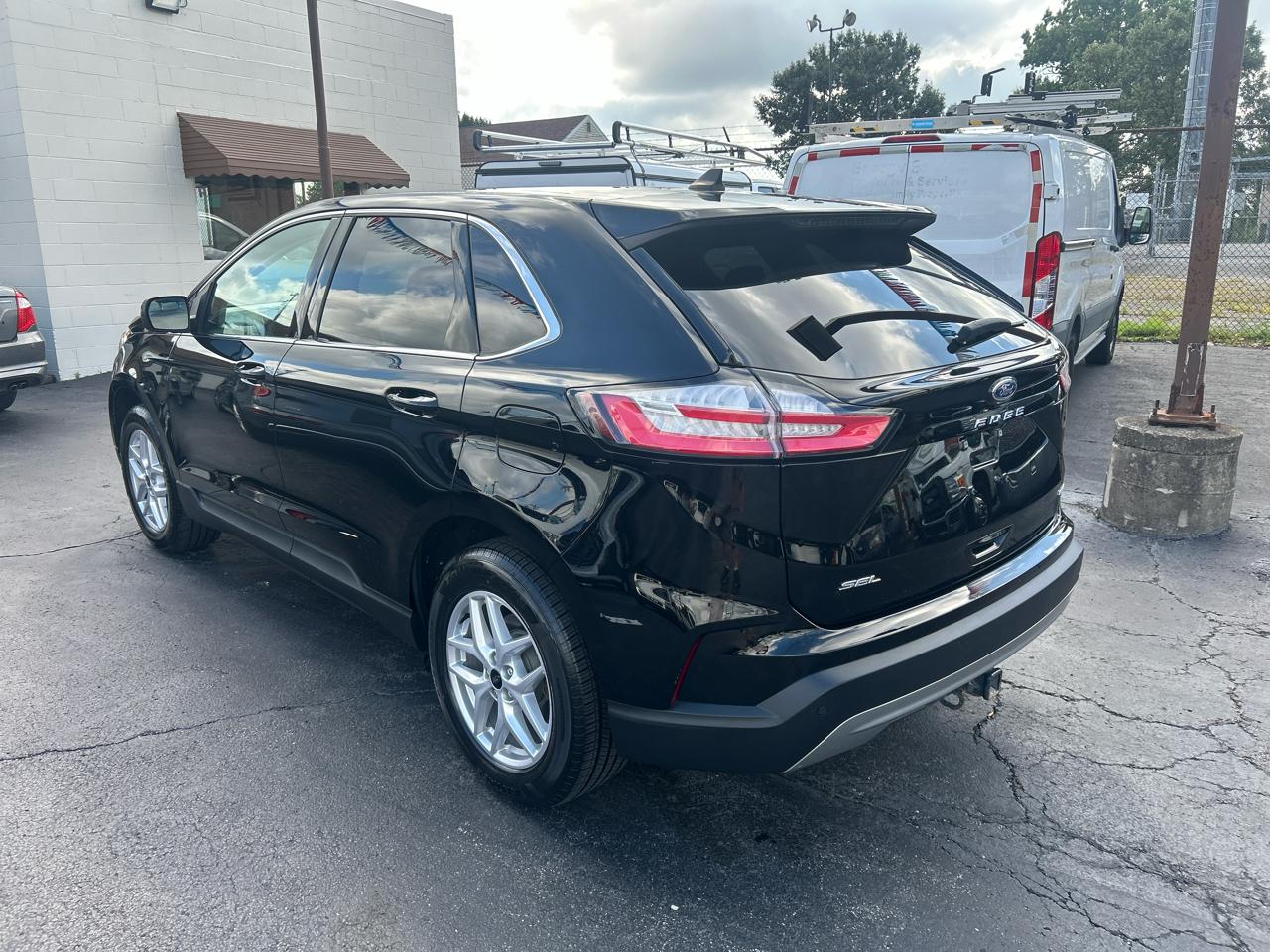 Ford Edge SEL Plus 4D SUV AWD 2024