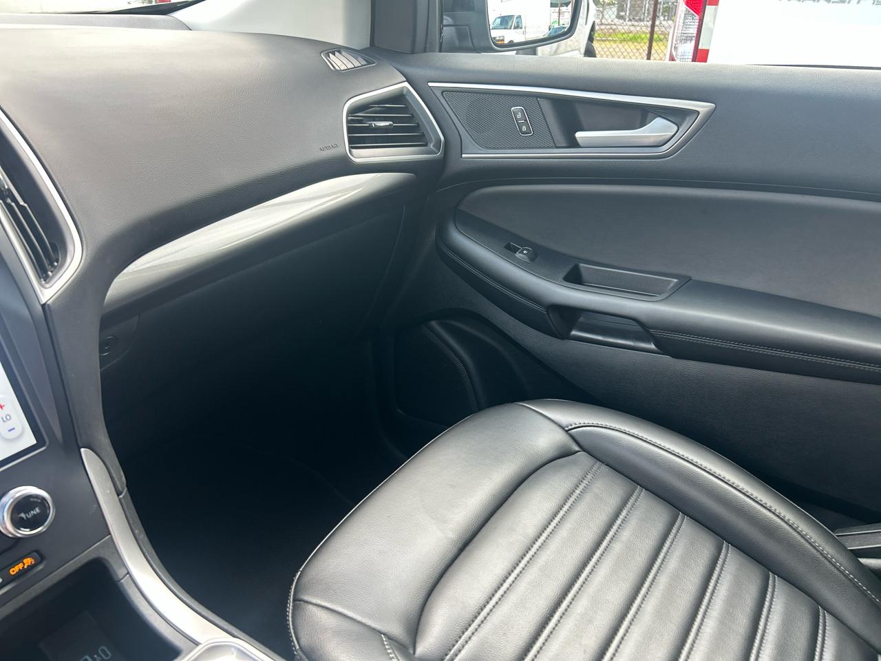 Ford Edge SEL Plus 4D SUV AWD 2024