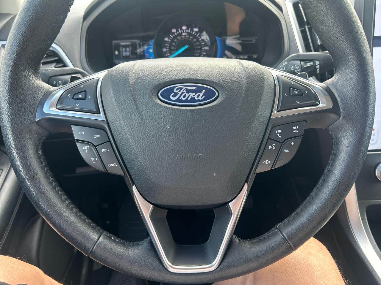 Ford Edge SEL Plus 4D SUV AWD 2024