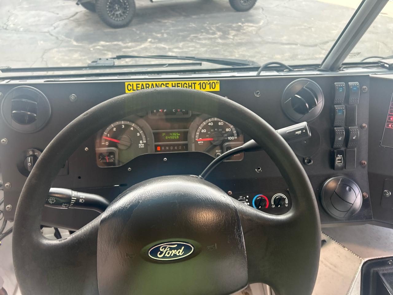 Ford E-Series Stripped Chassis E-450 158" WB 2019