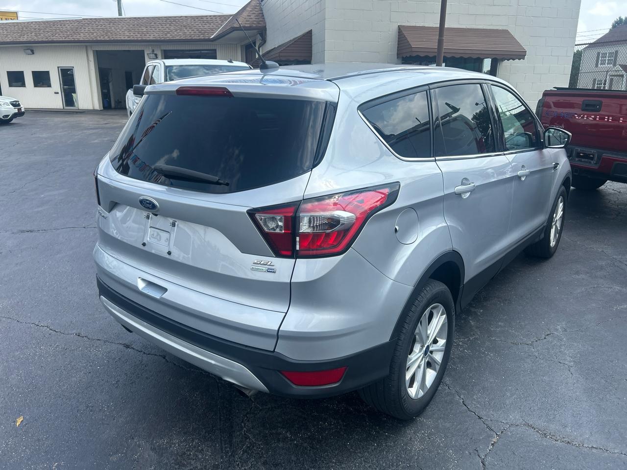 Ford Escape SE FWD 2017