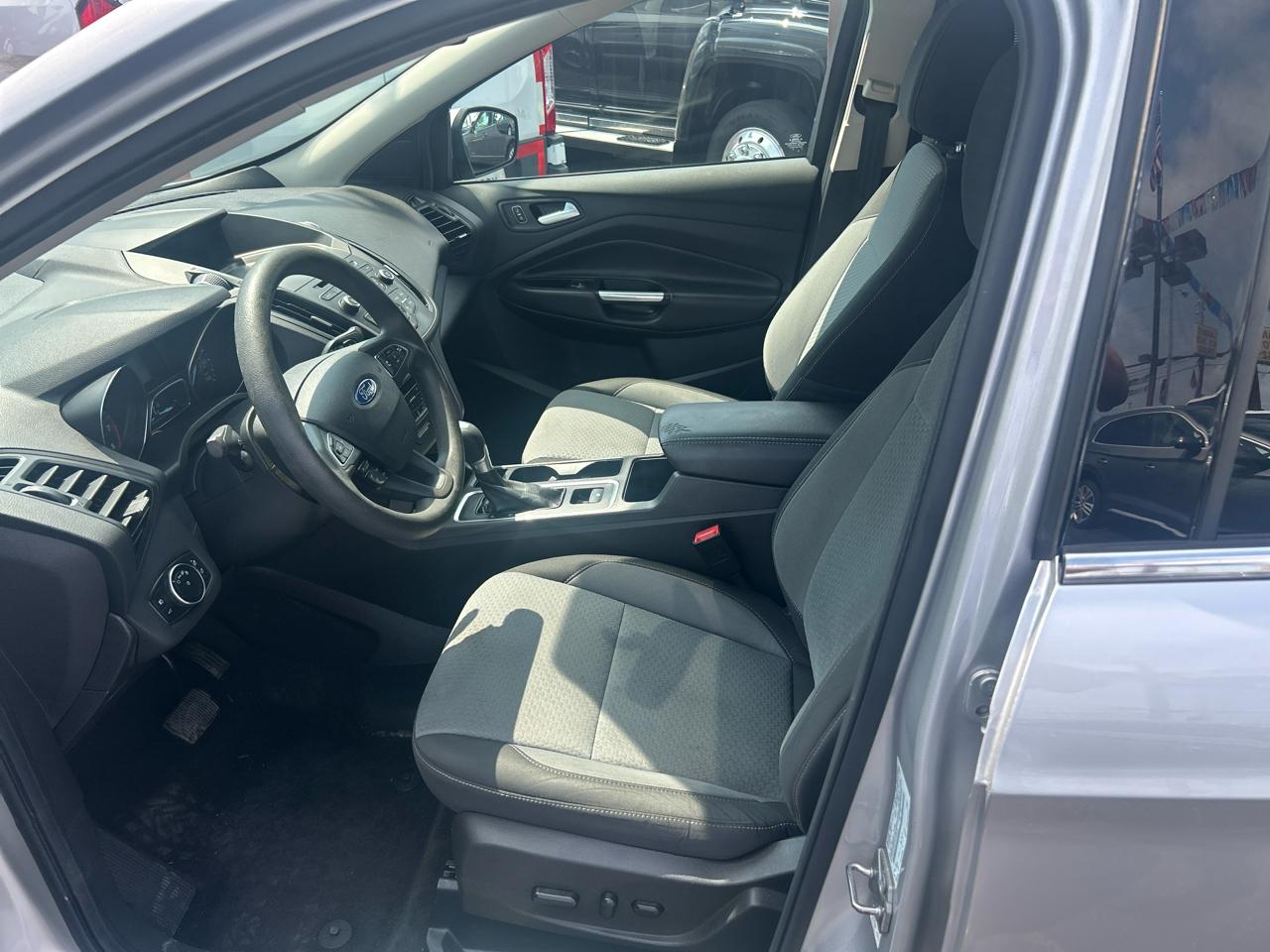 Ford Escape SE FWD 2017