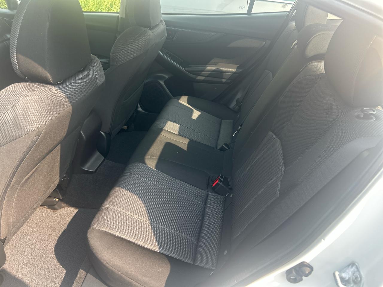 Subaru Impreza 4-door CVT 2022