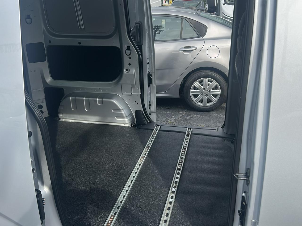 Nissan NV200 Compact Cargo I4 SV 2020