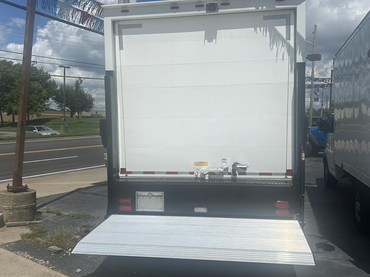 Isuzu NPR 109" WB 12000 GVWR IBT PWL 2019