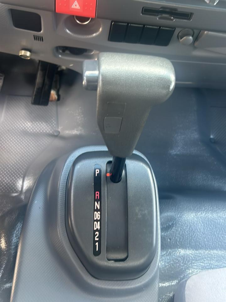 Isuzu NPR 109" WB 12000 GVWR IBT PWL 2019