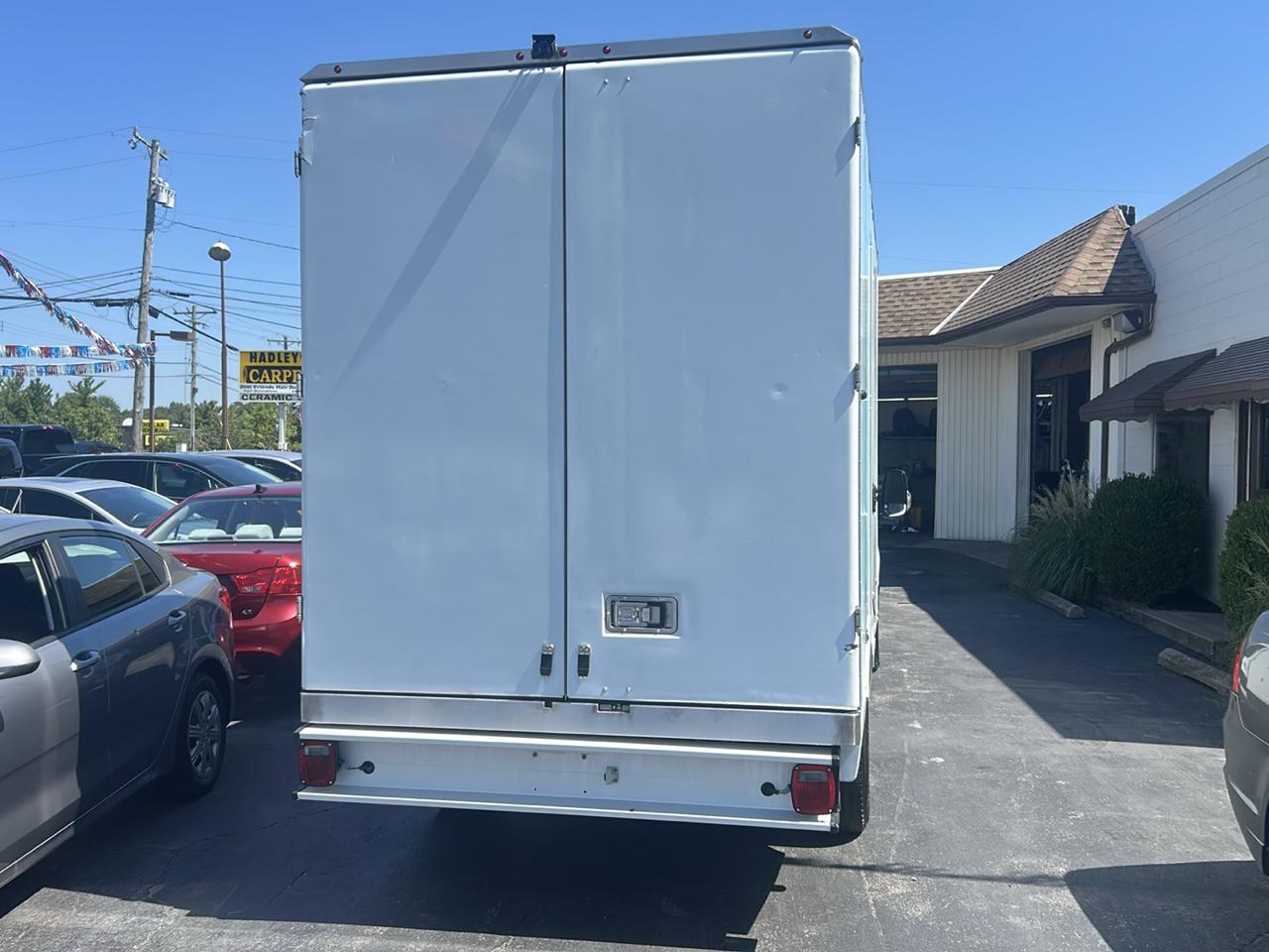 Ford Transit Chassis T-350 RWD SRW 138" WB 9500 GVWR 2020