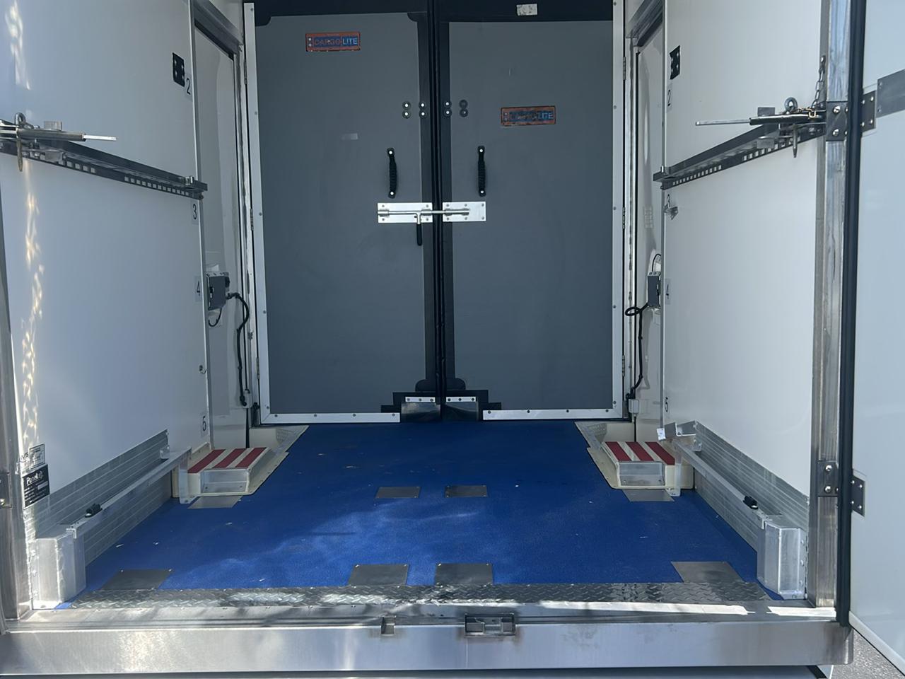 Ford Transit Chassis T-350 RWD SRW 138" WB 9500 GVWR 2020