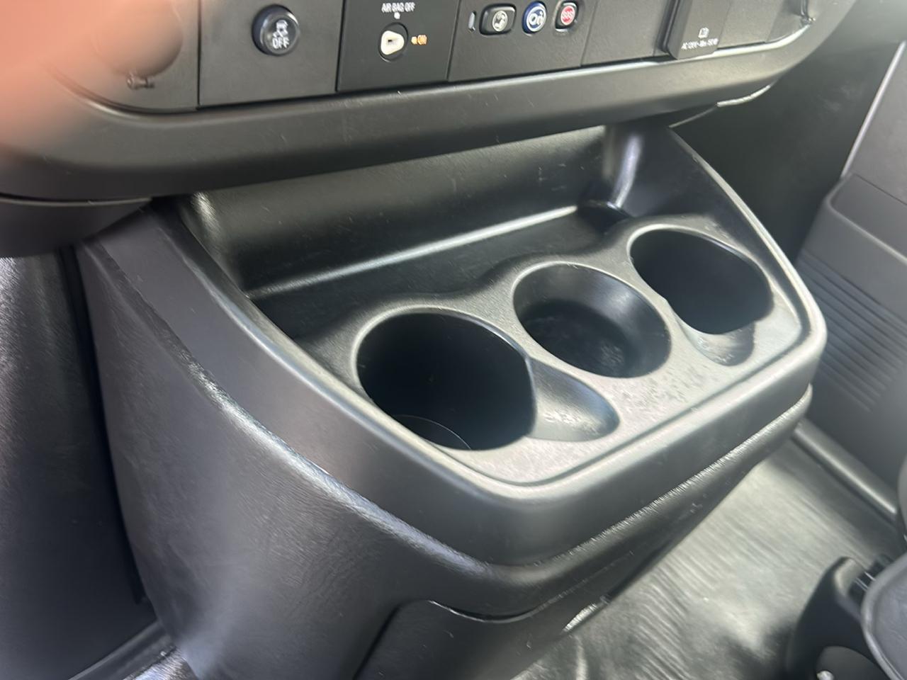 Chevrolet Express Cargo Van RWD 2500 135" 2018