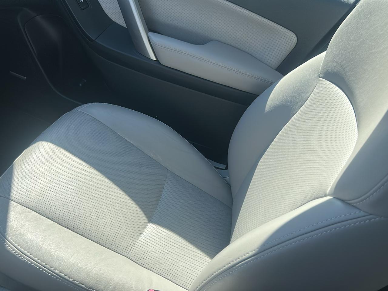 Subaru Forester 4dr CVT 2.5i Limited PZEV 2015