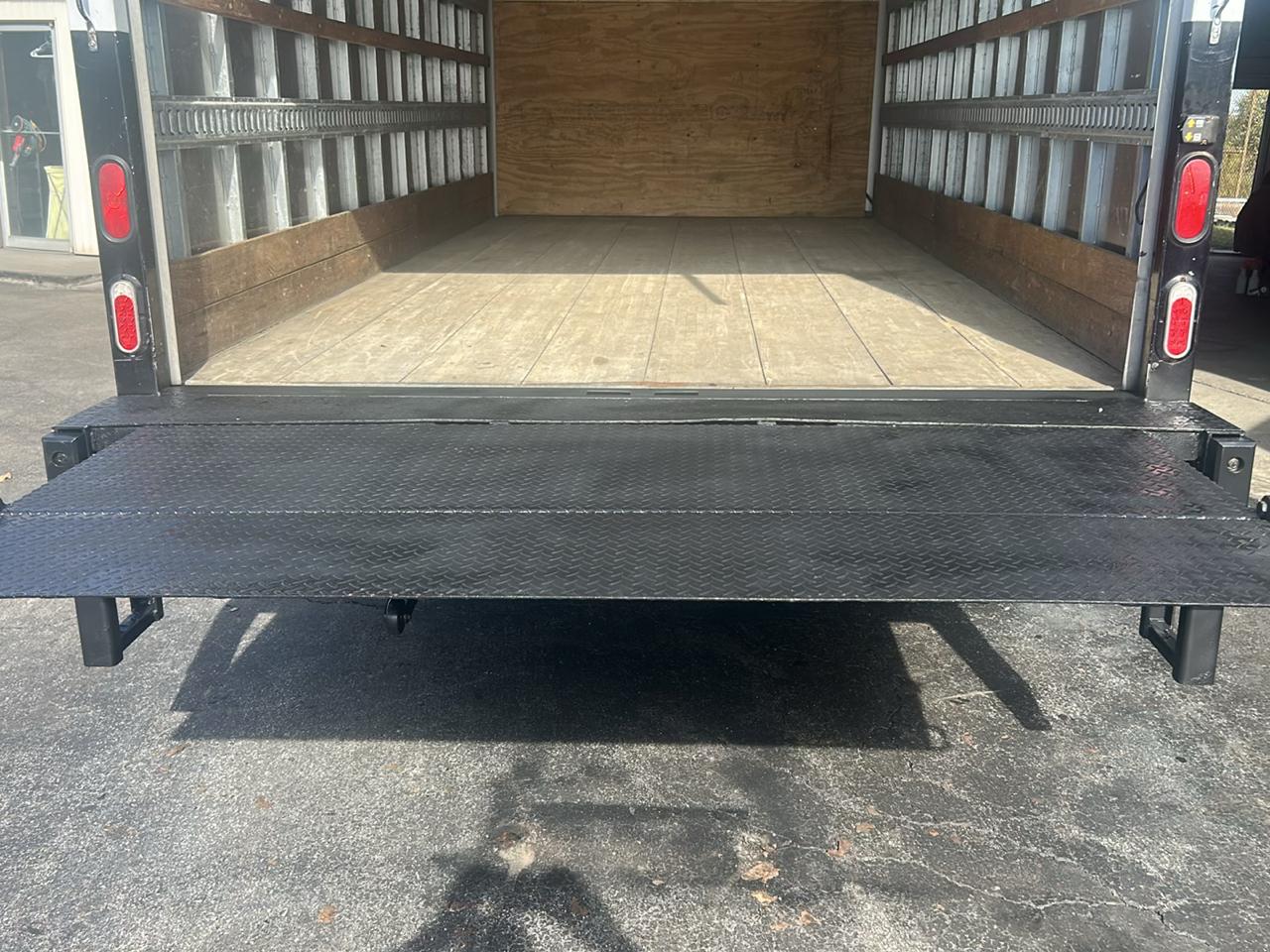 Isuzu NPR DSL REG  2023