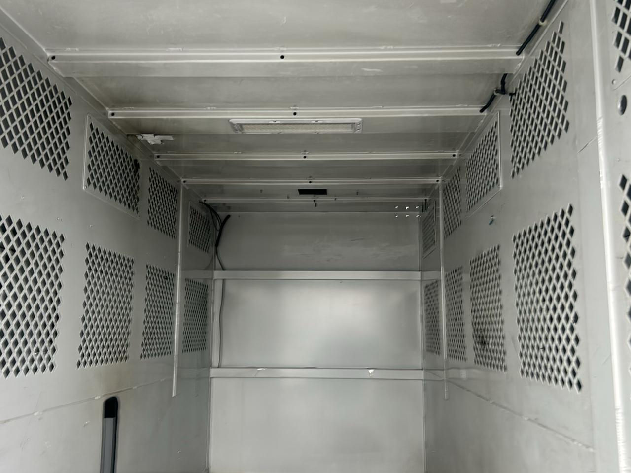Freightliner Sprinter Chassis-Cabs 2WD Reg Cab 144" WB 2016