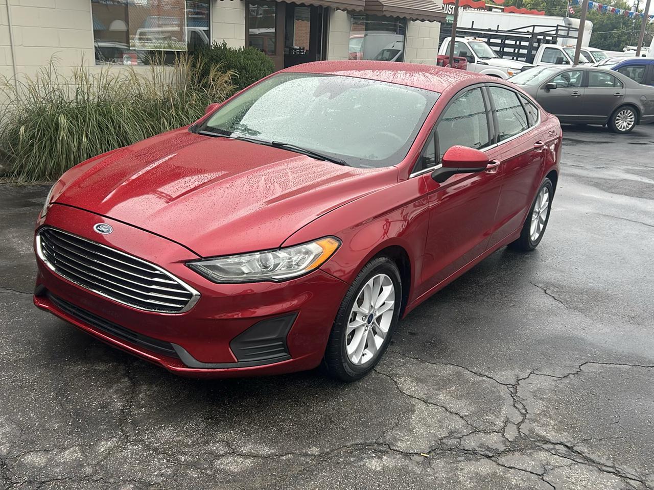 Ford Fusion SE FWD 2020