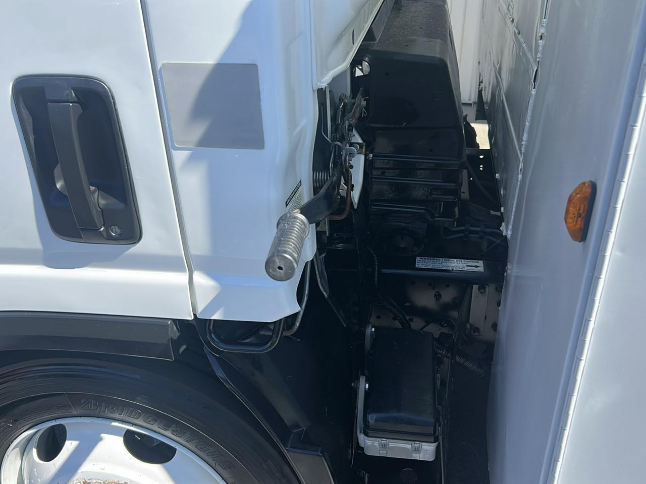 Isuzu NPR 109" WB 12000 GVWR IBT PWL 2014