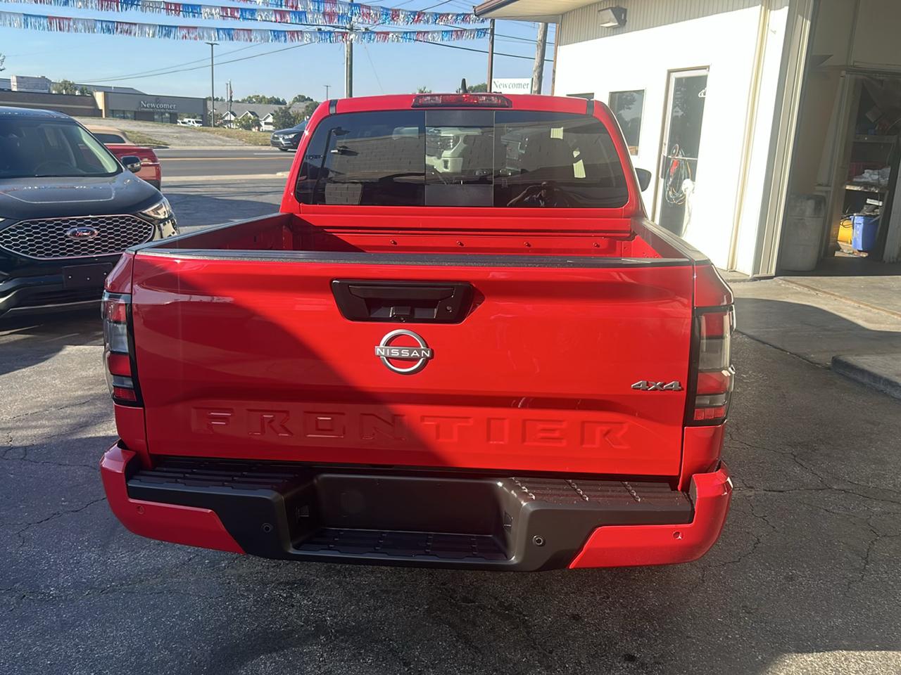 Nissan Frontier Crew Cab 4x4 SV 2026