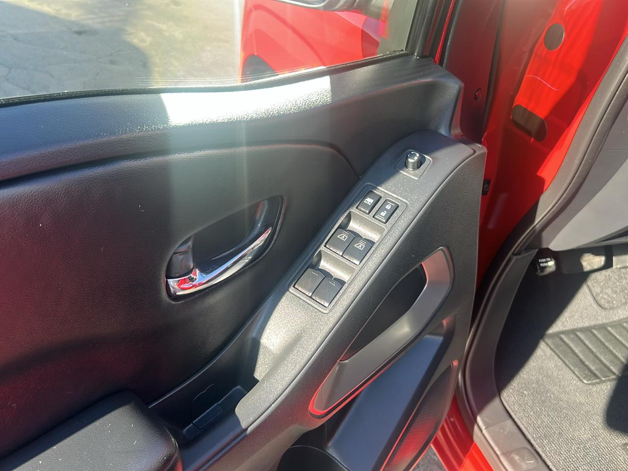 Nissan Frontier Crew Cab 4x4 SV 2026