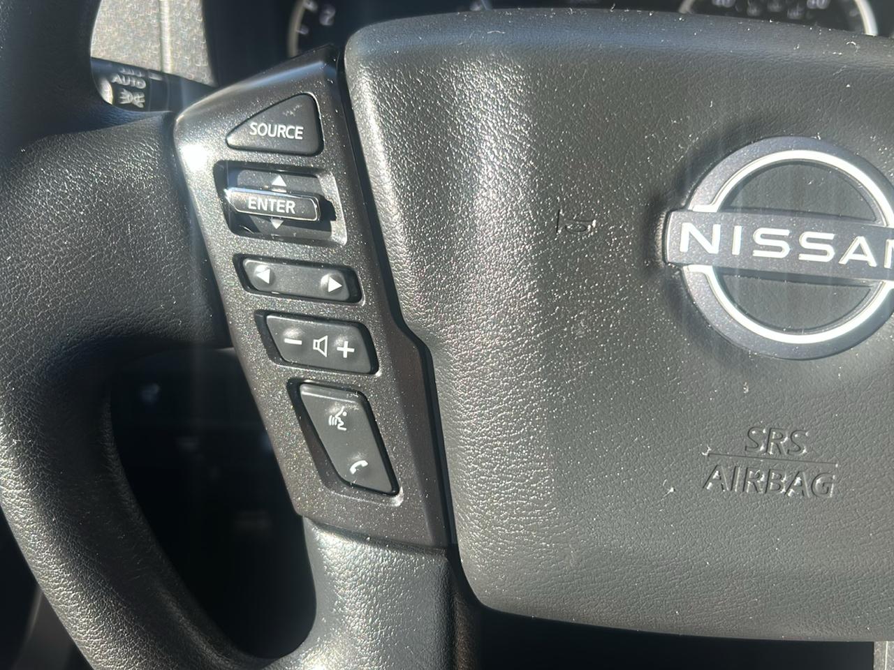 Nissan Frontier Crew Cab 4x4 SV 2026