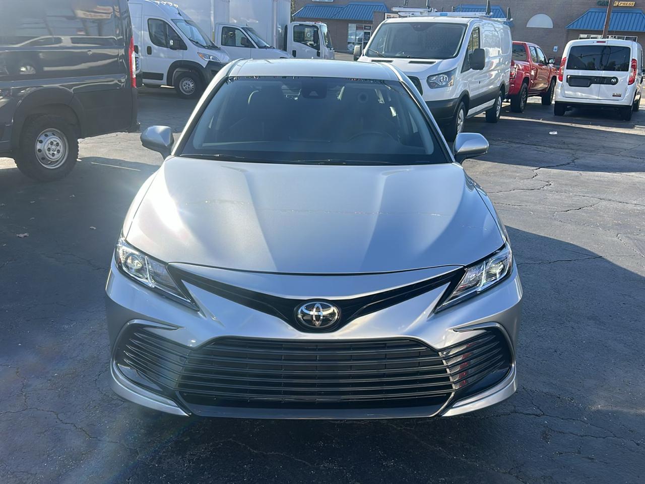 Toyota Camry LE Auto (Natl) 2022