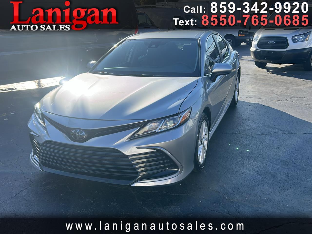 Toyota Camry LE Auto (Natl) 2022