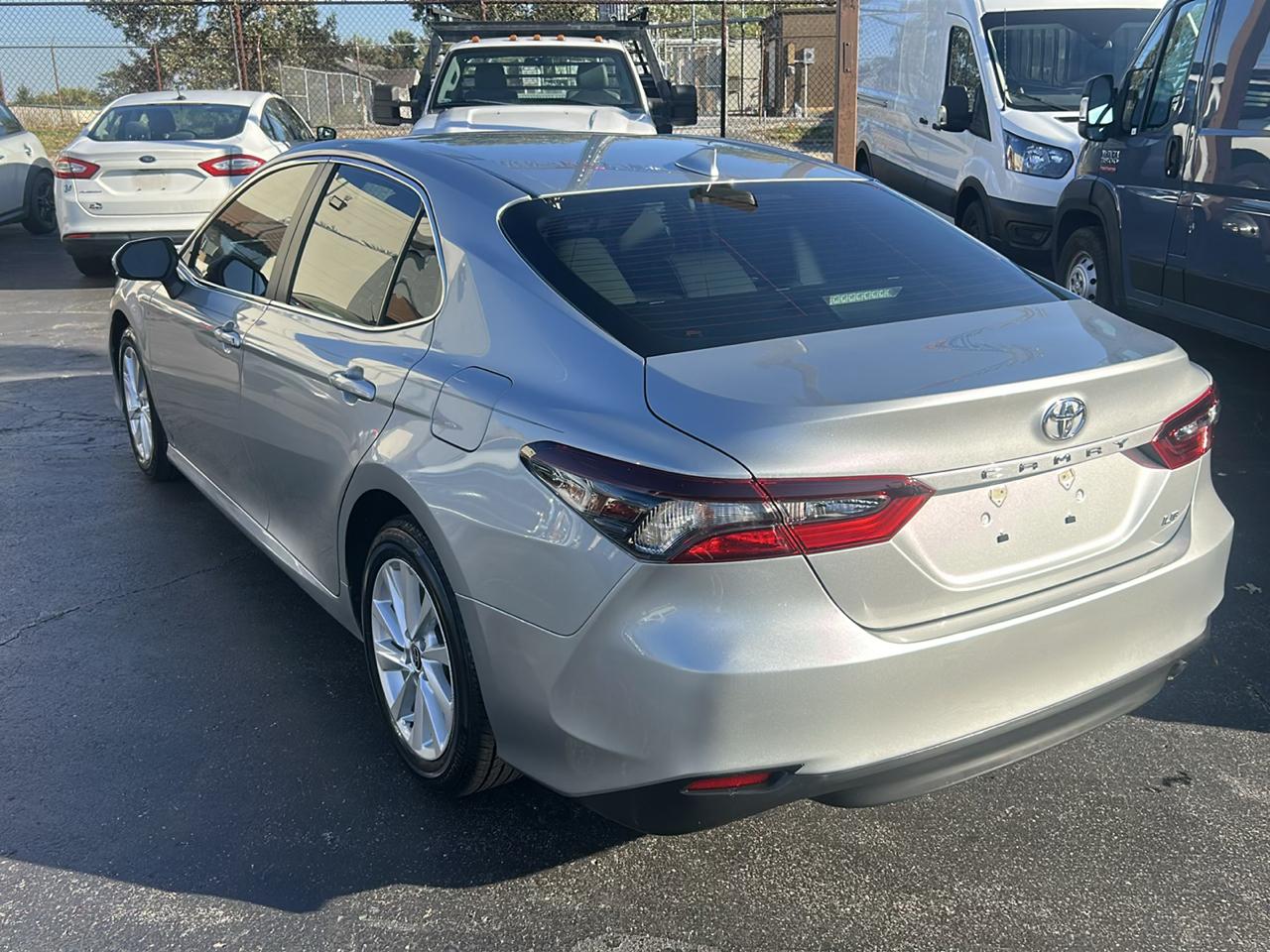 Toyota Camry LE Auto (Natl) 2022