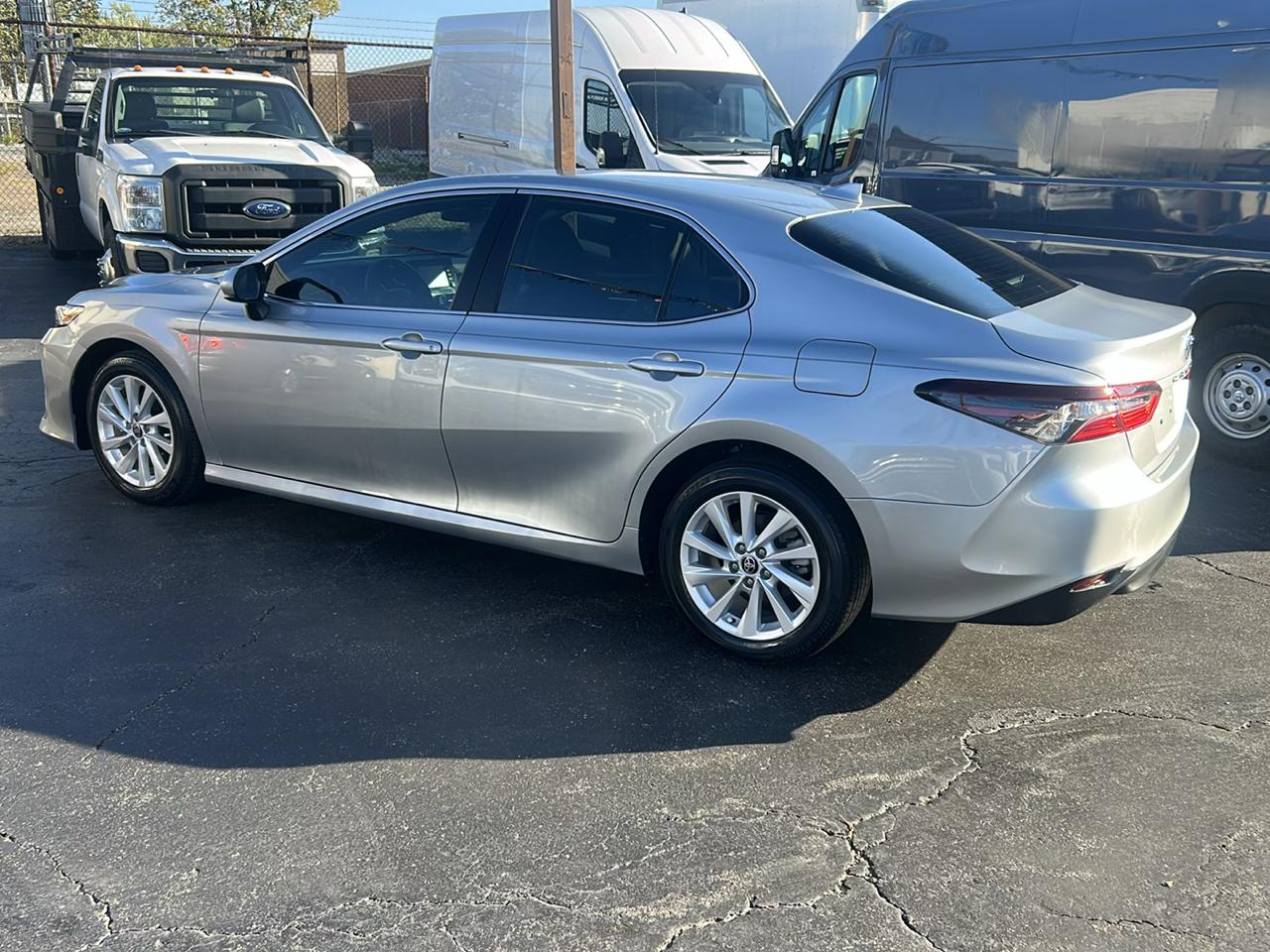 Toyota Camry LE Auto (Natl) 2022