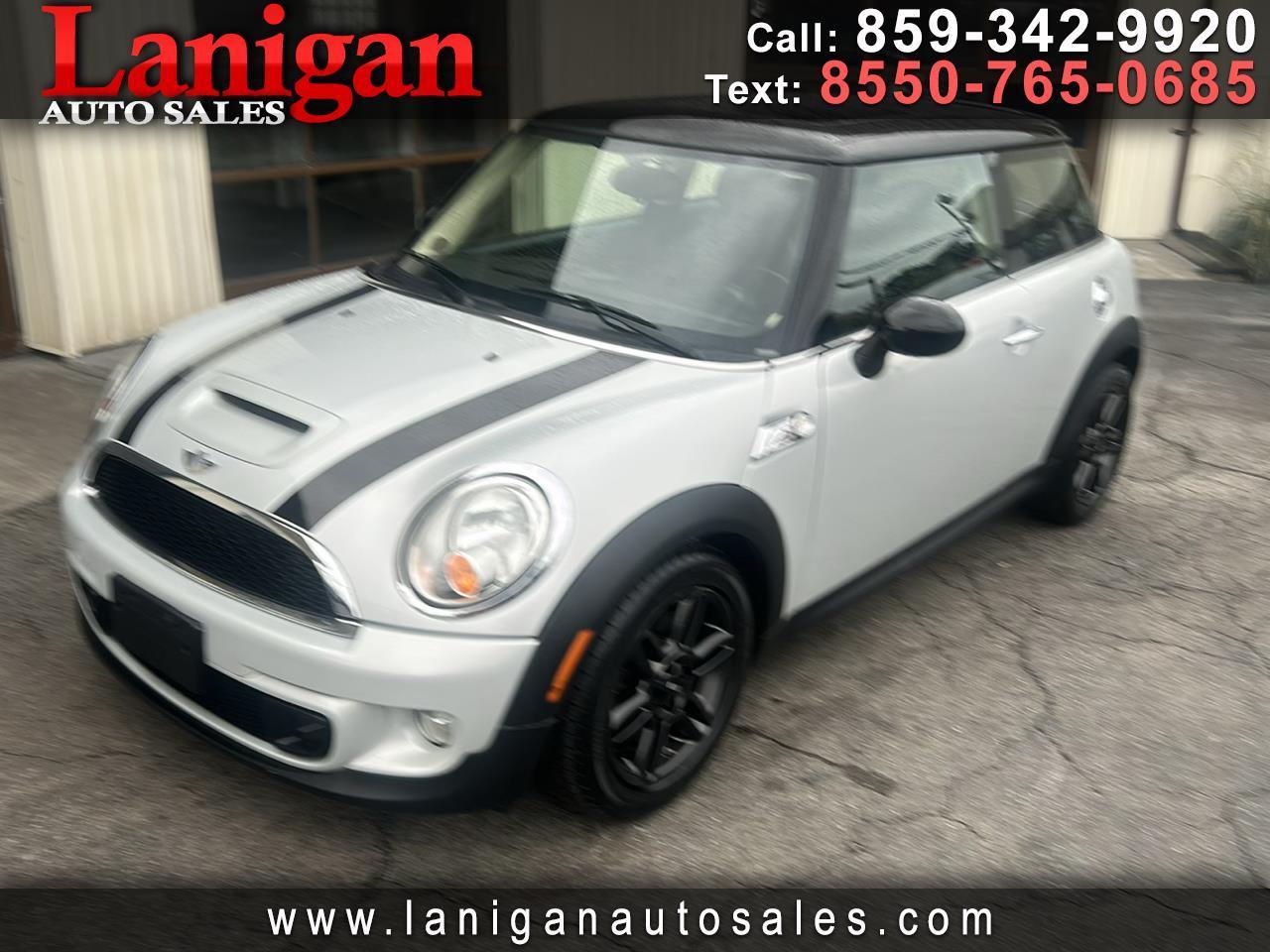 MINI Cooper Hardtop 2dr Cpe S 2011