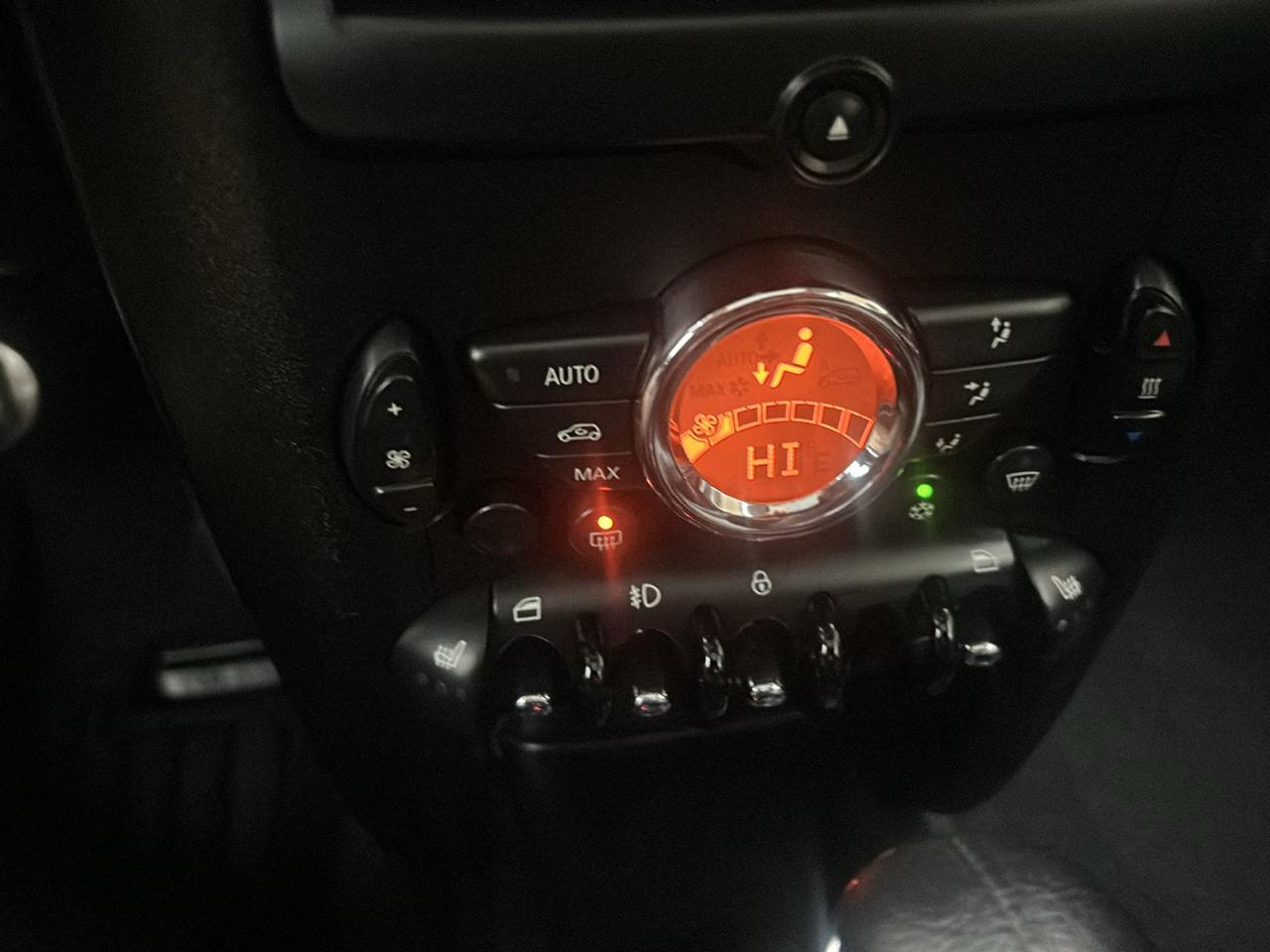 MINI Cooper Hardtop 2dr Cpe S 2011
