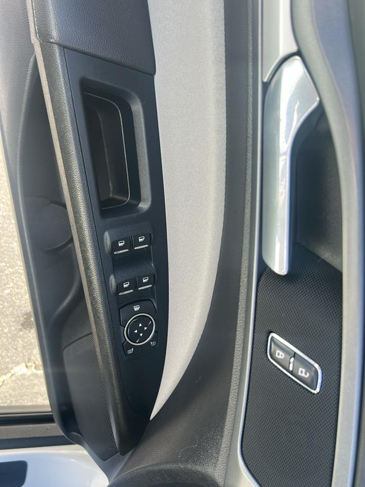 Ford Fusion 4dr Sdn S FWD 2016