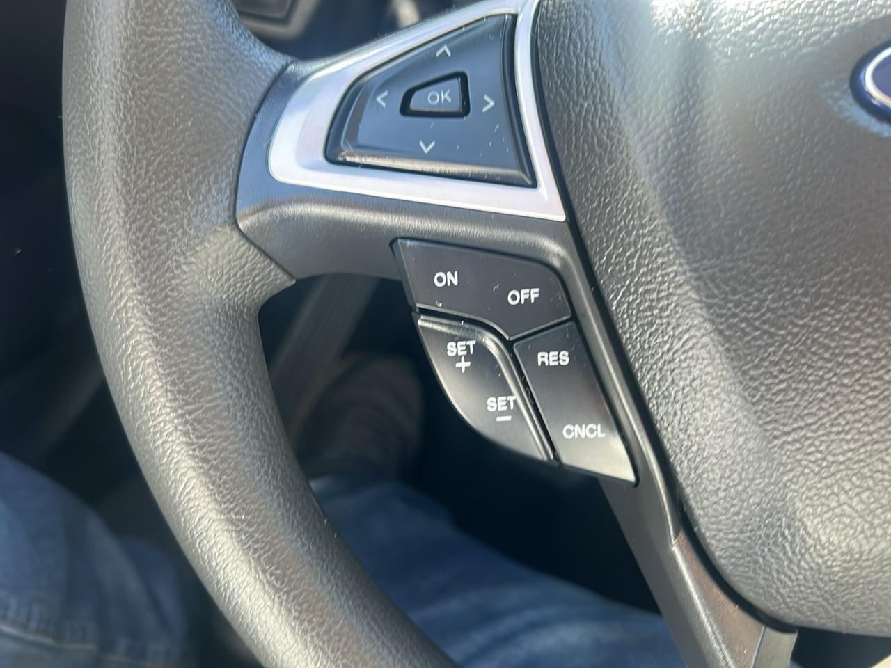 Ford Fusion 4dr Sdn S FWD 2016