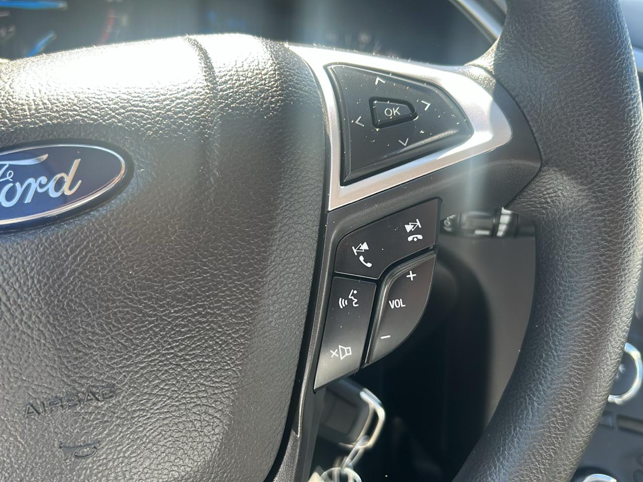 Ford Fusion 4dr Sdn S FWD 2016