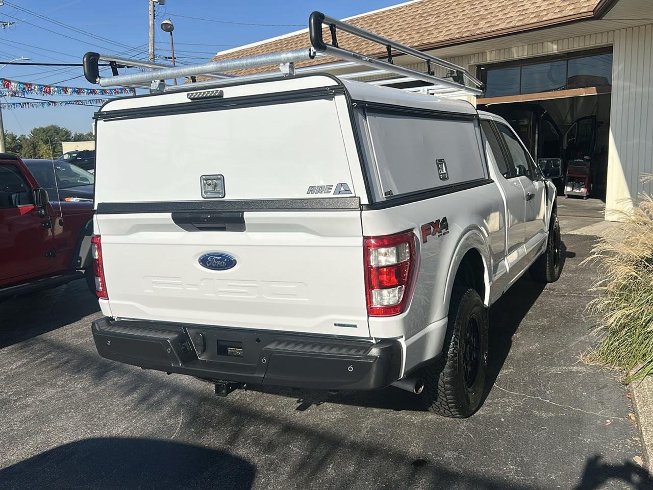 Ford F-150 4WD SuperCab 145" XL 2022