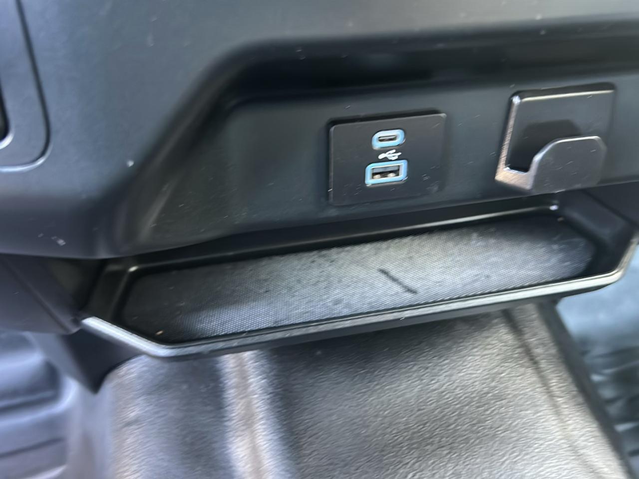 Ford F-150 4WD SuperCab 145" XL 2022