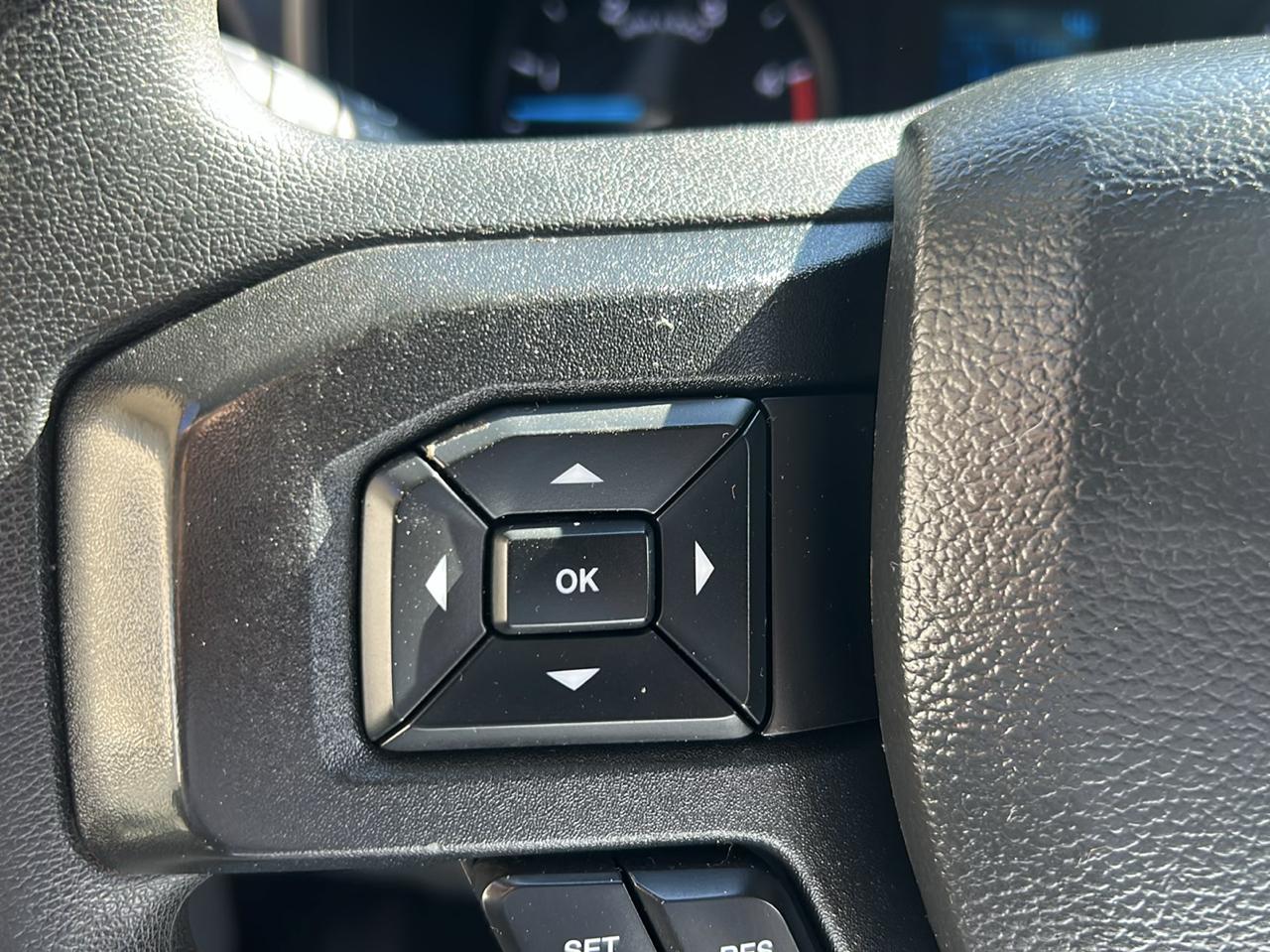 Ford Super Duty F-550 DRW XLT 4WD Reg Cab 145" WB 60" CA 2022