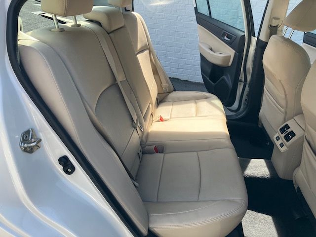 Subaru Legacy 2.5i Limited 2017 Subaru Legacy 2.5i Limited 2017