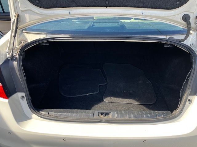 Subaru Legacy 2.5i Limited 2017 Subaru Legacy 2.5i Limited 2017