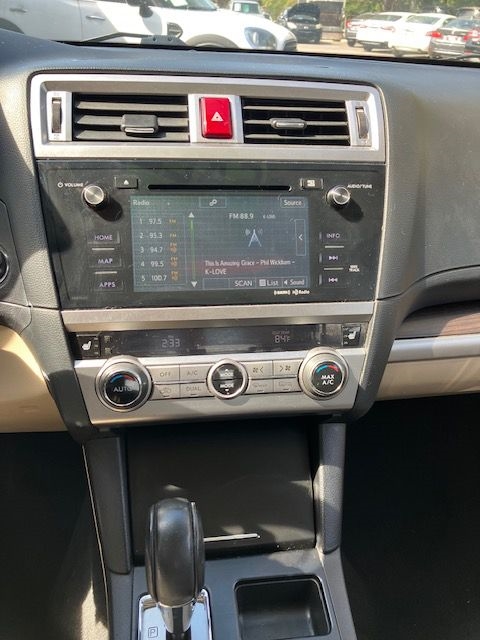 Subaru Legacy 2.5i Limited 2017 Subaru Legacy 2.5i Limited 2017