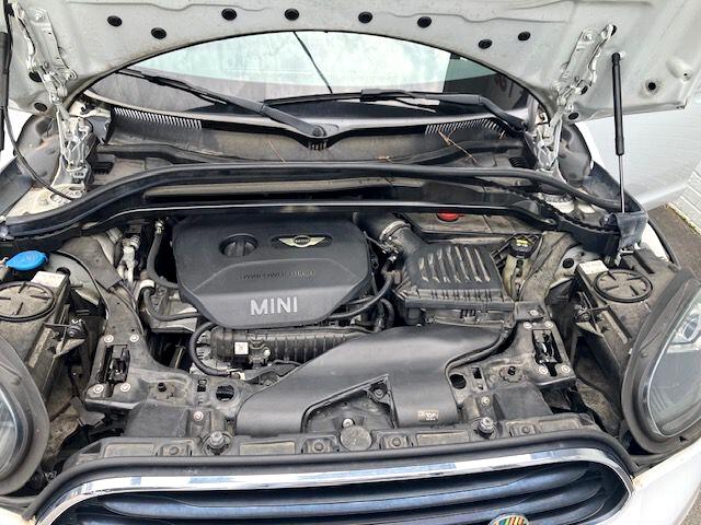 MINI Countryman Base 2019 MINI Countryman Base 2019