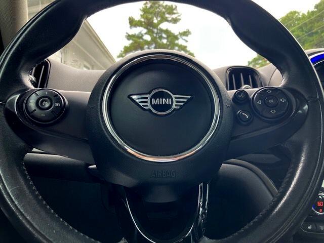 MINI Countryman Base 2019 MINI Countryman Base 2019