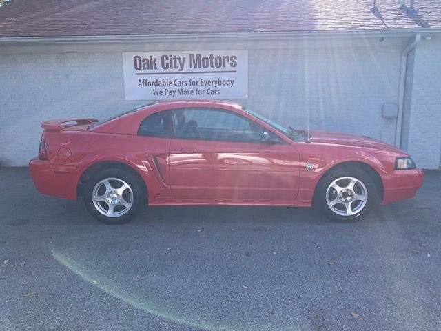 Ford Mustang Premium Coupe 2004 Ford Mustang Premium Coupe 2004
